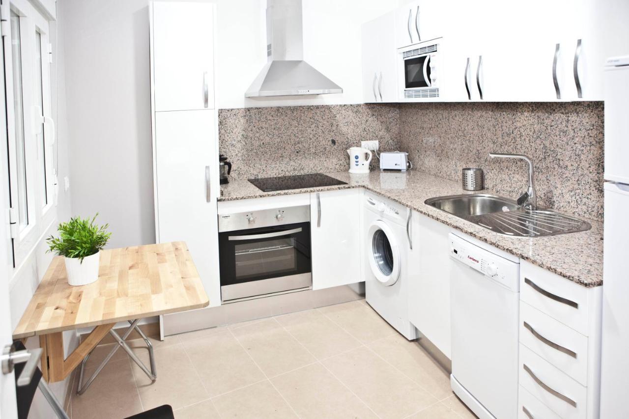Apartamentos Unisierra Malaga Luaran gambar