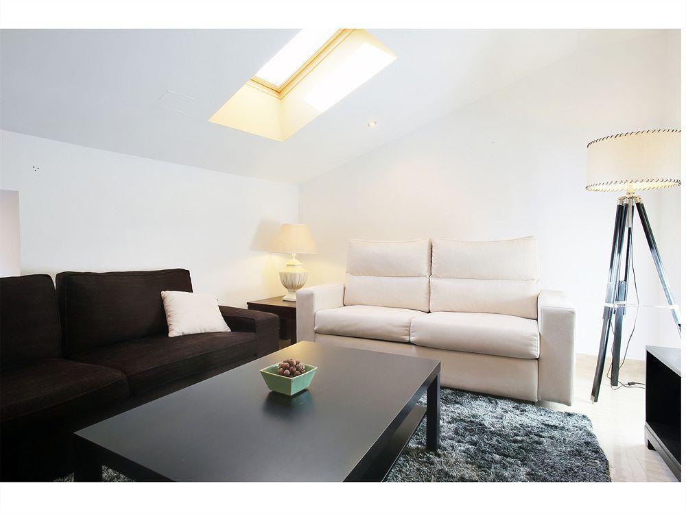 Apartamentos Unisierra Malaga Luaran gambar