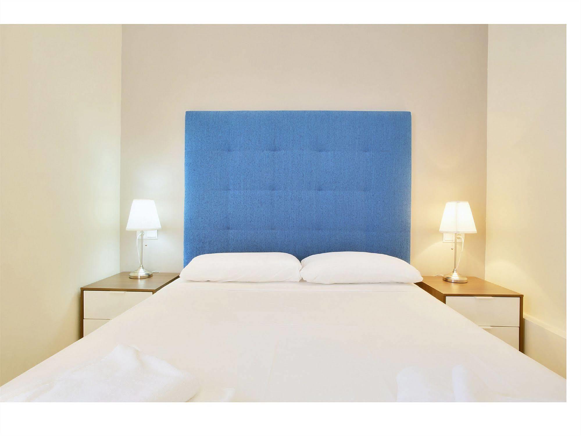 Apartamentos Unisierra Malaga Luaran gambar